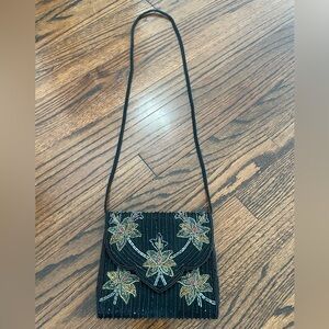 Vintage La Regale Hand‑Beaded Evening Bag – Black Floral Design